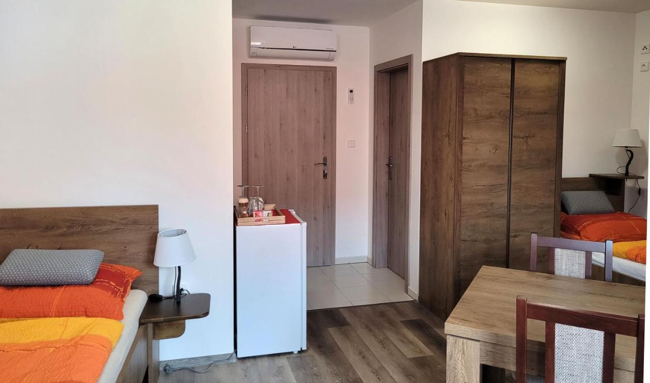 Penzion A Wellness U Trebonske Madony Exterior foto