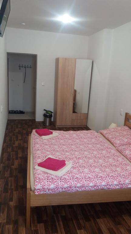 Penzion A Wellness U Trebonske Madony Exterior foto